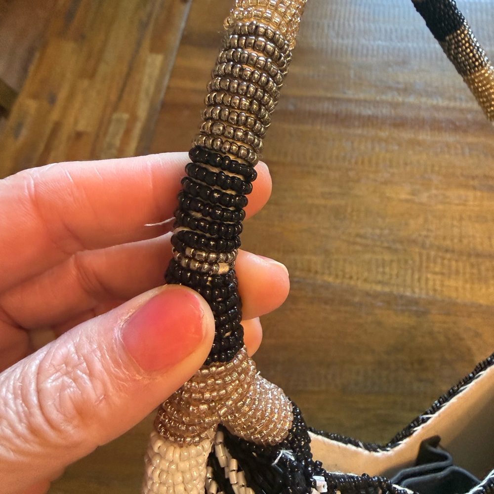 Dolce Vita Amelia beaded bag - Picture 3 of 7